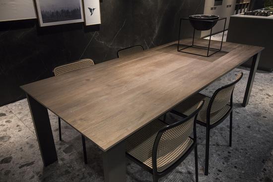 Arizona Fresno Natural Eettafel
